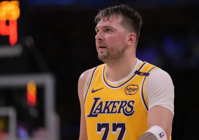 LOL英雄联盟竞猜平台-独行侠前高管揭秘东契奇发福:喝酒抽烟爱喝甜饮料