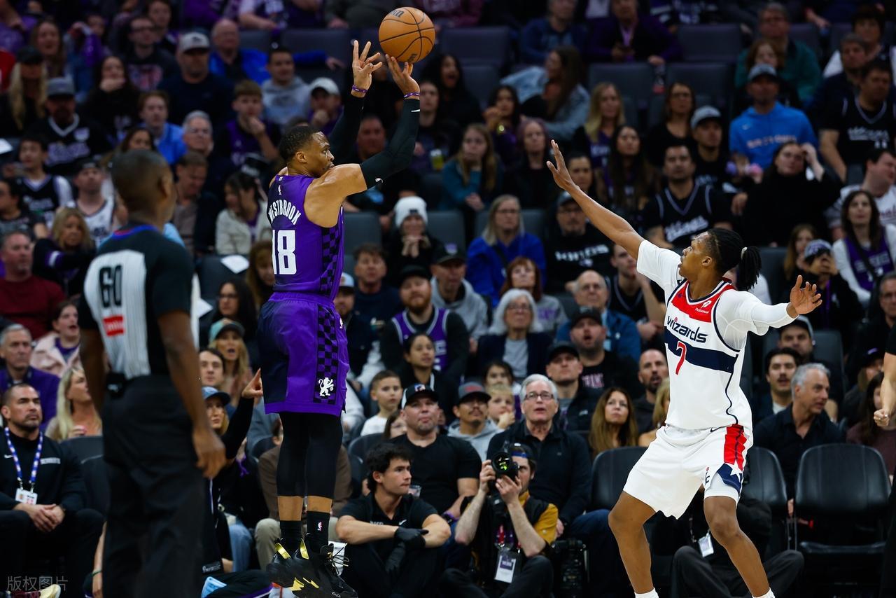 LOL竞猜-杜兰特39+4+7无缘今日最佳球员！因为哈登31+2+10超神主导大逆转